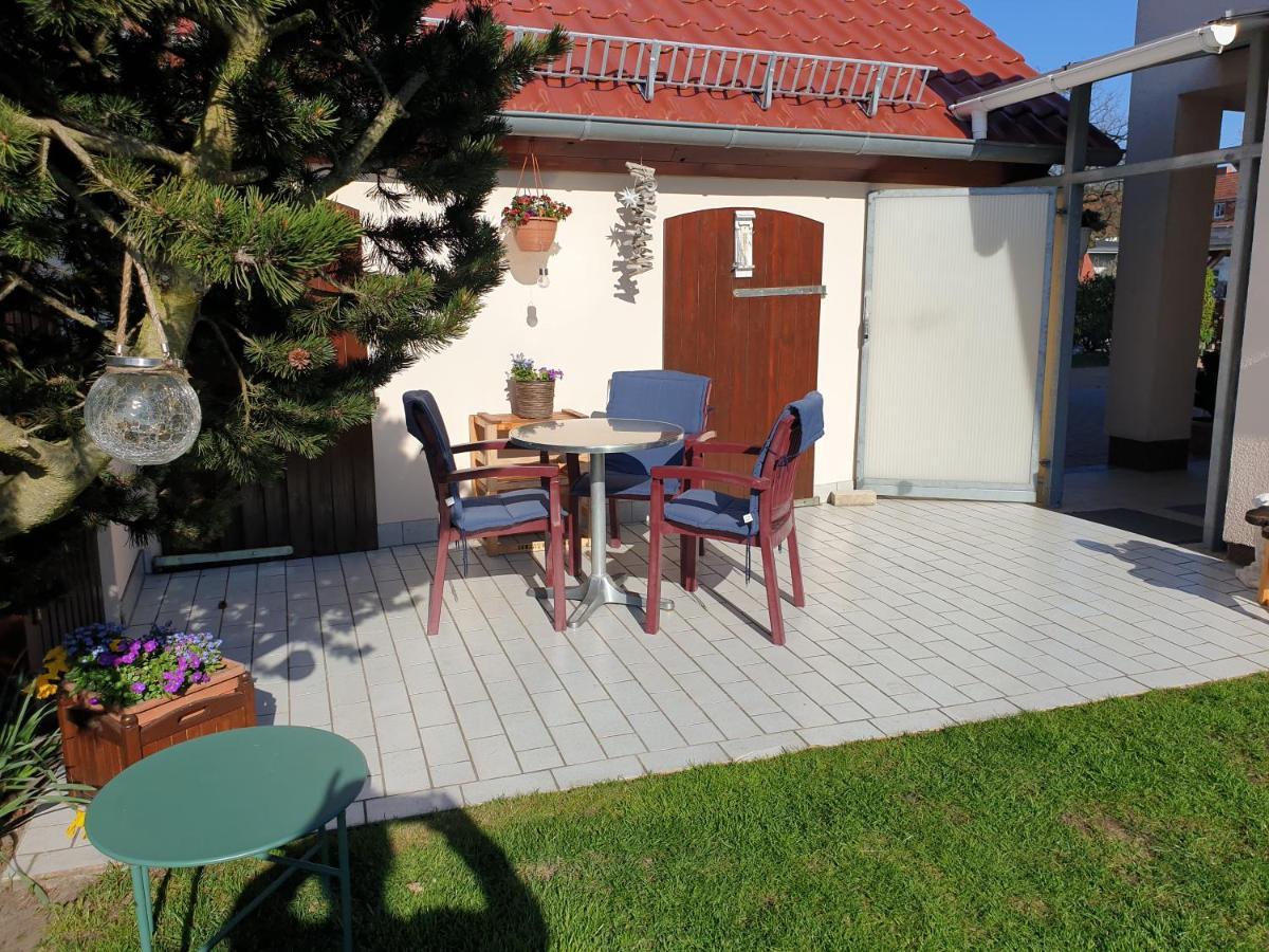 Ferienwohnung Gohlke Щралзунд Екстериор снимка